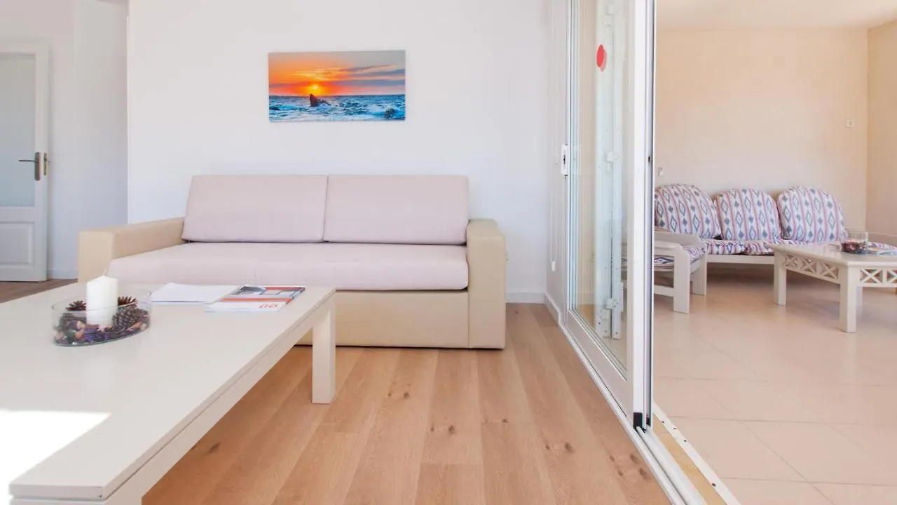 Apartment Countess Attic 3-3, Sun Of The Bay 3, At Alcudia Beach Port de Alcudia